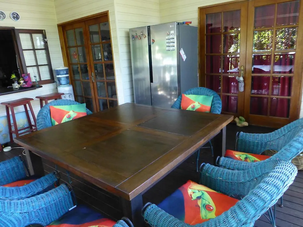 Homestay At Julie'S Cairns